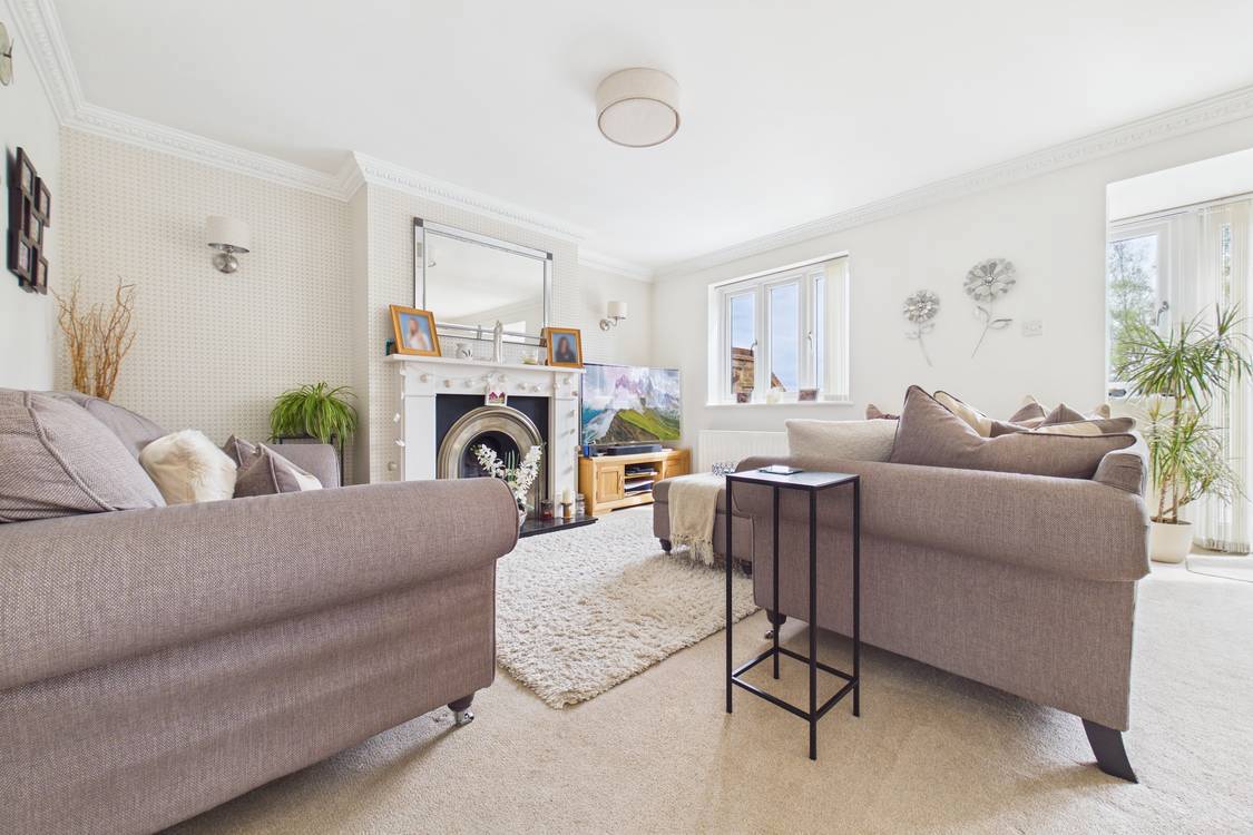 5 bedroom House for sale in Burghfield Common, Reading, Berkshire
