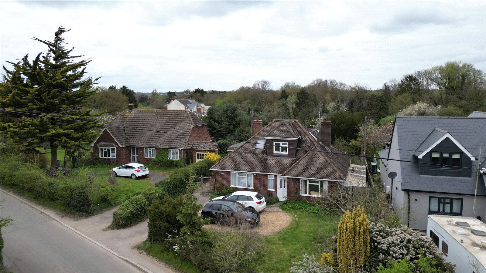 4 bedroom Bungalow for sale in Reading, Berkshire