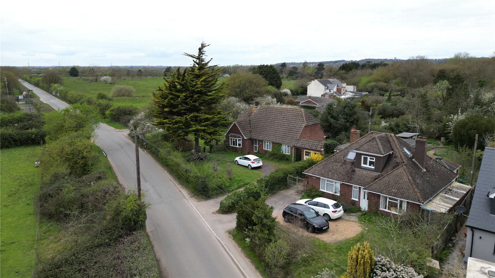 4 bedroom Bungalow for sale in Reading, Berkshire