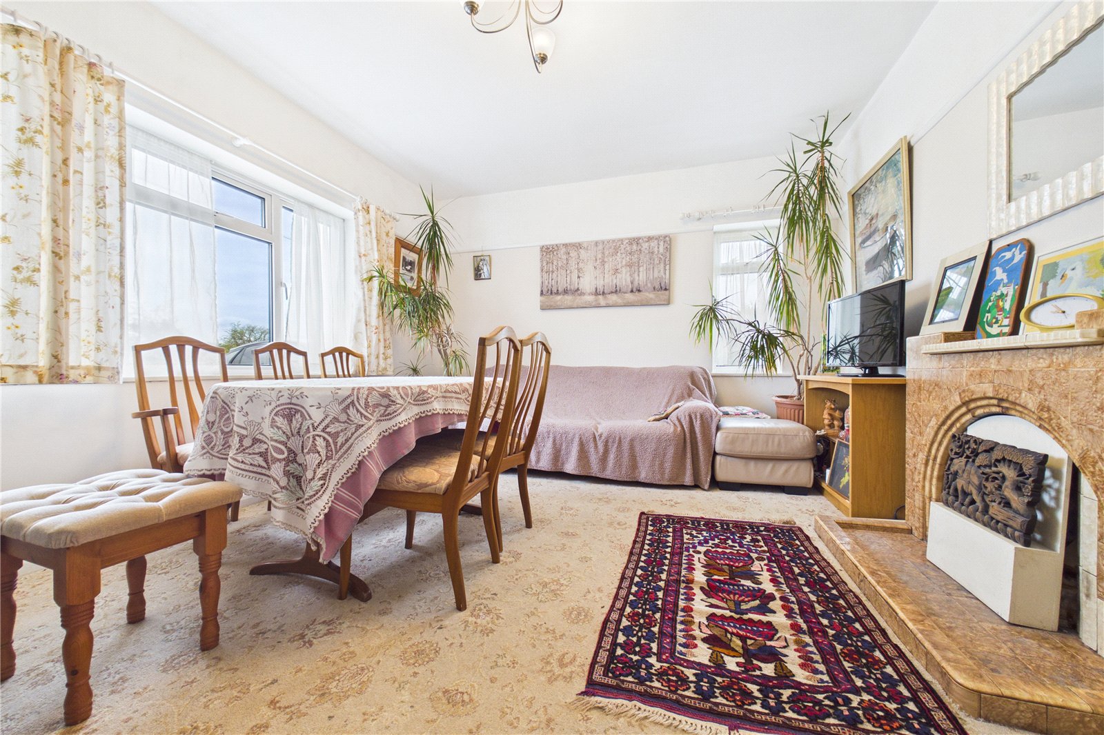 4 bedroom Bungalow for sale in Reading, Berkshire