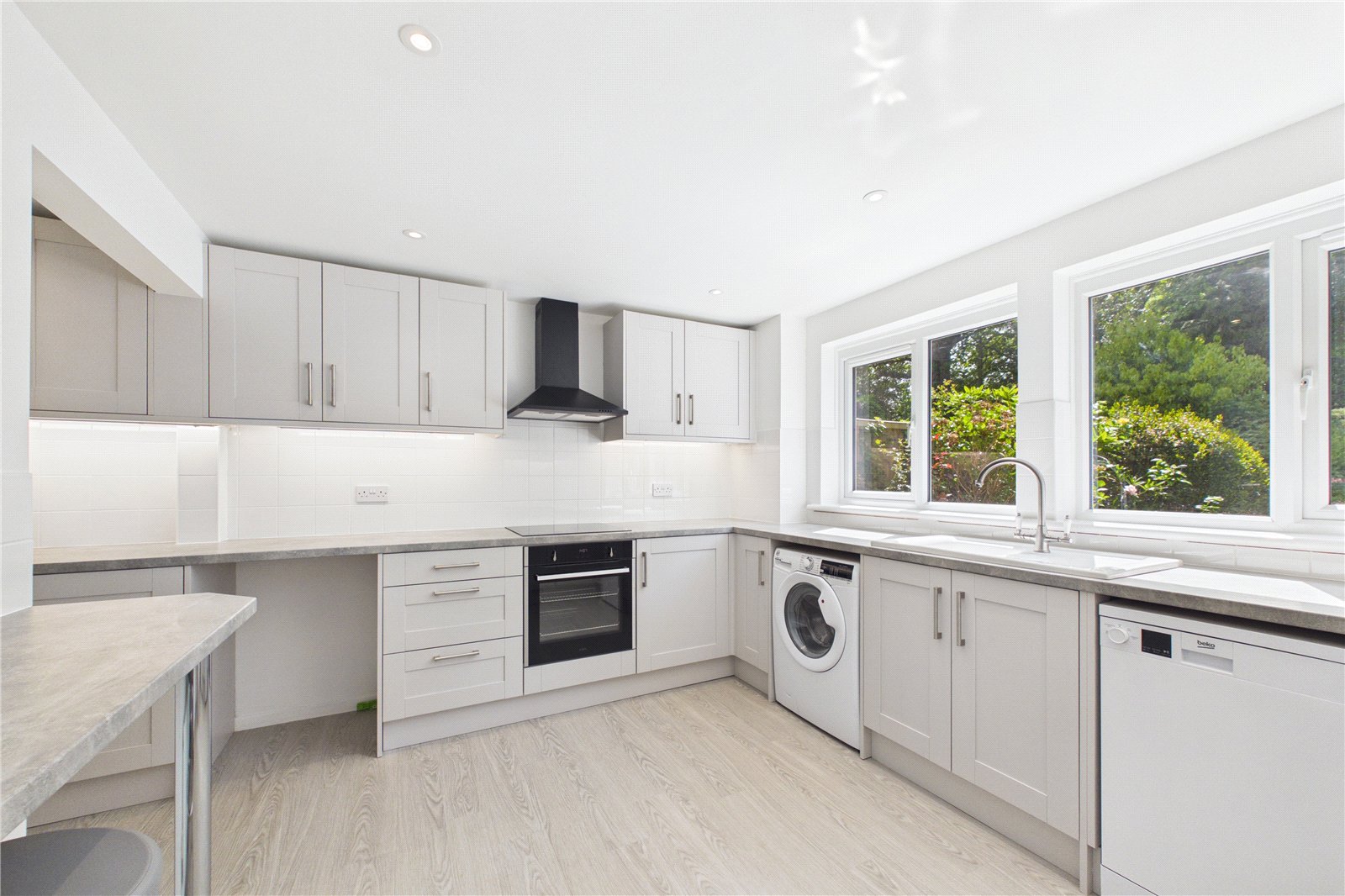 3 bedroom House to let in Mortimer, Reading