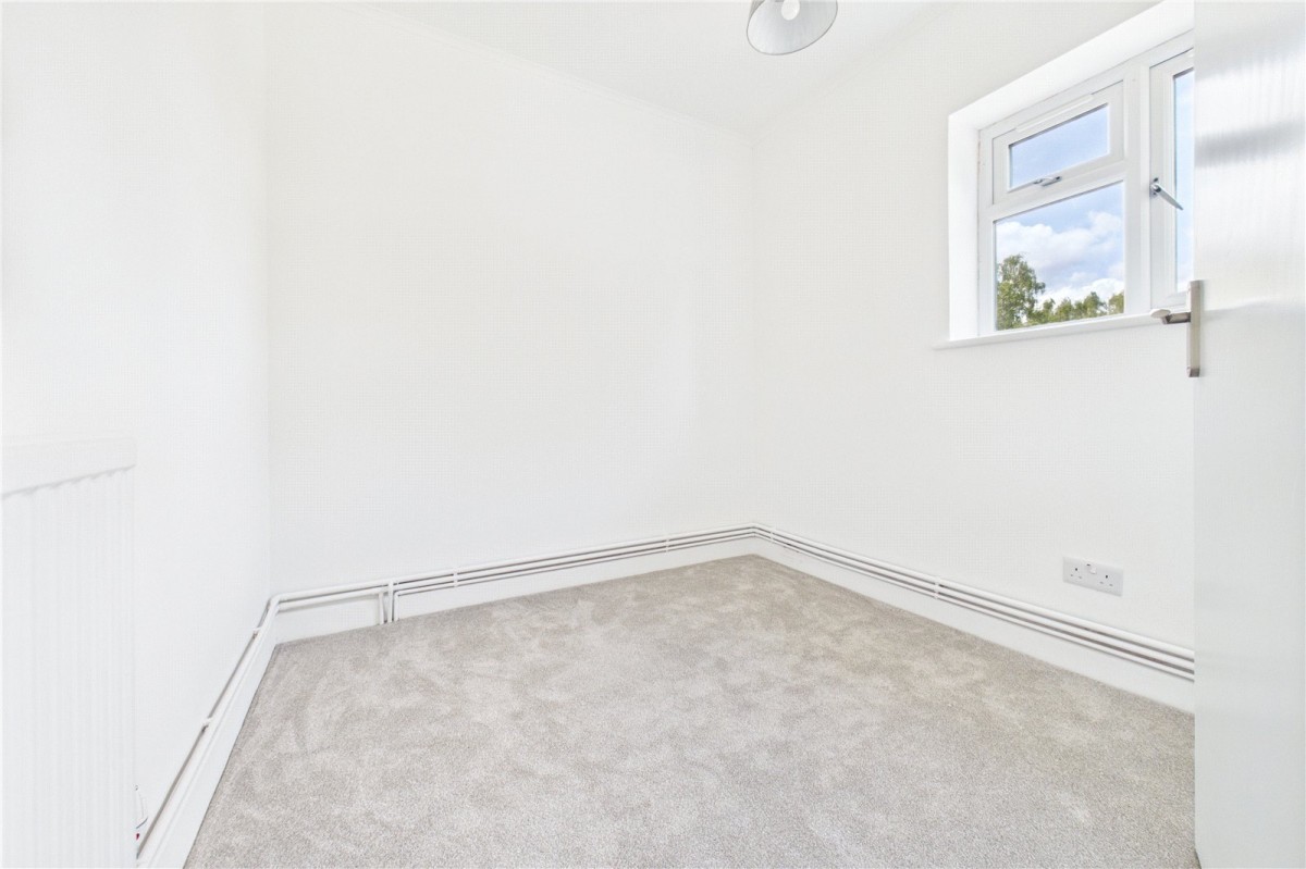 Burghfield Common, Reading, Berkshire