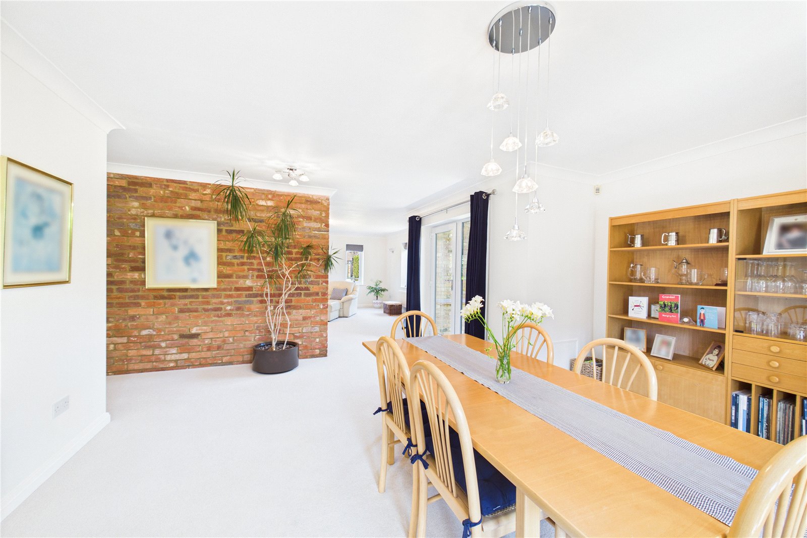 5 bedroom House for sale in Burghfield, Reading