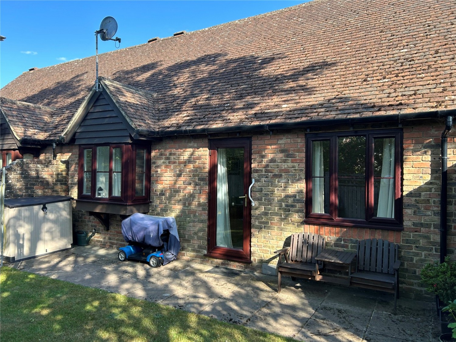 Burghfield Common, Reading, Berkshire