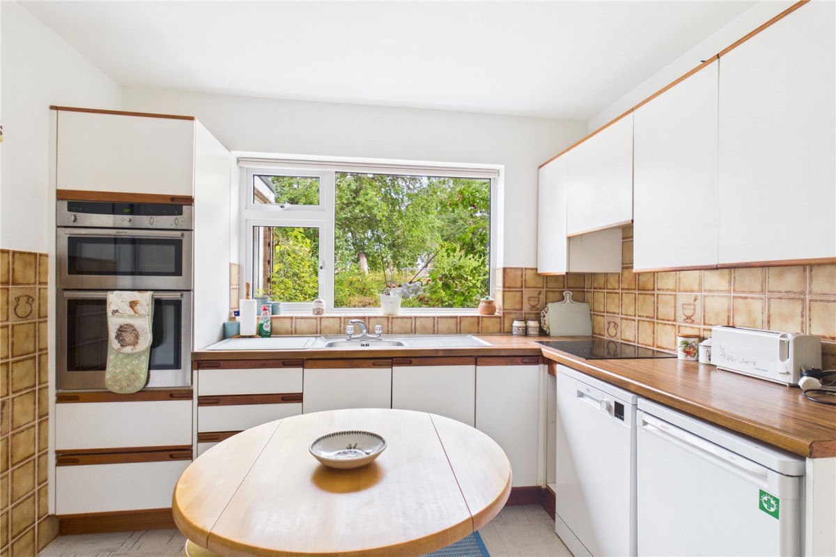 Burghfield Common, Reading, Berkshire
