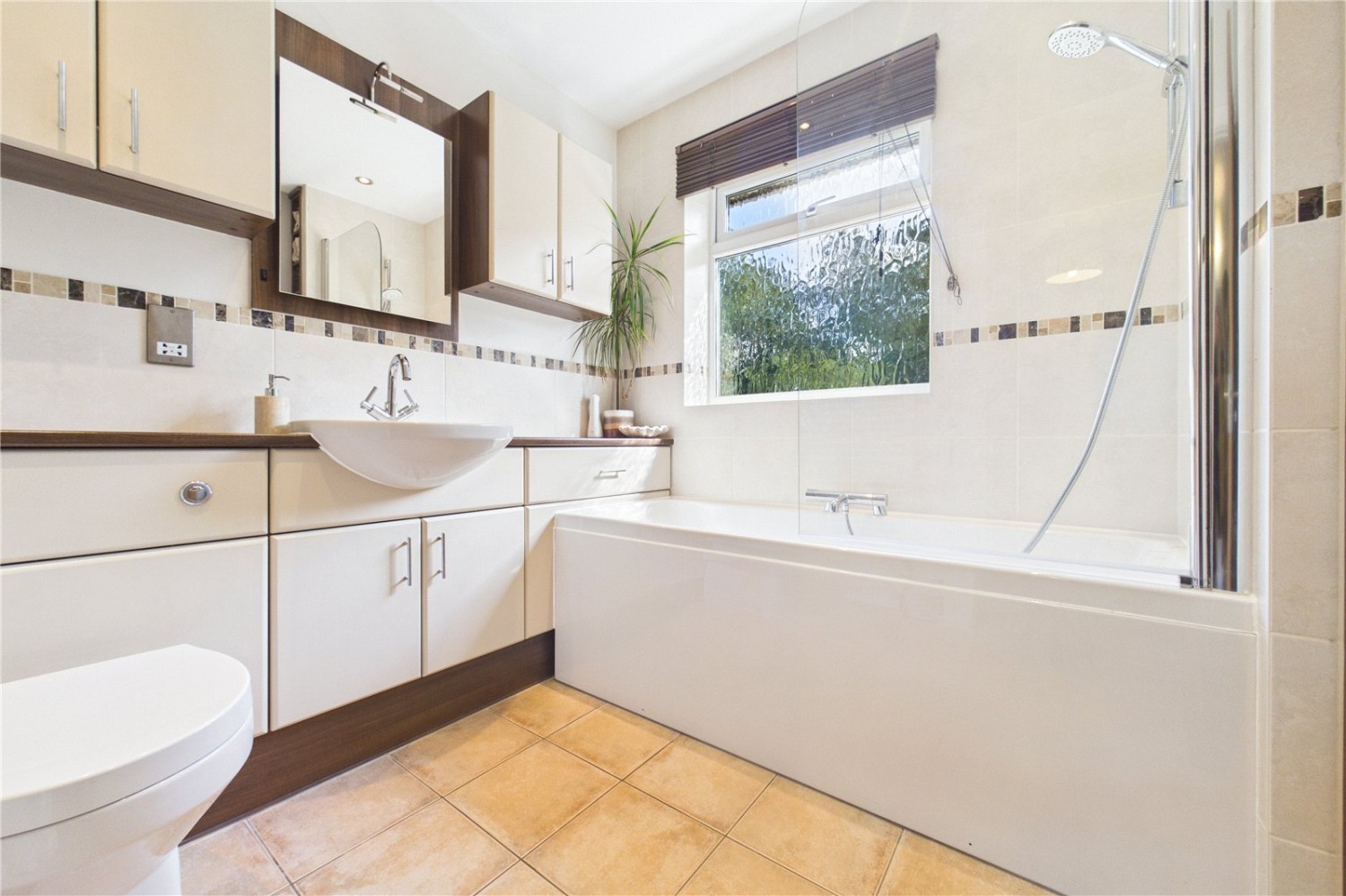 Burghfield Common, Reading, Berkshire