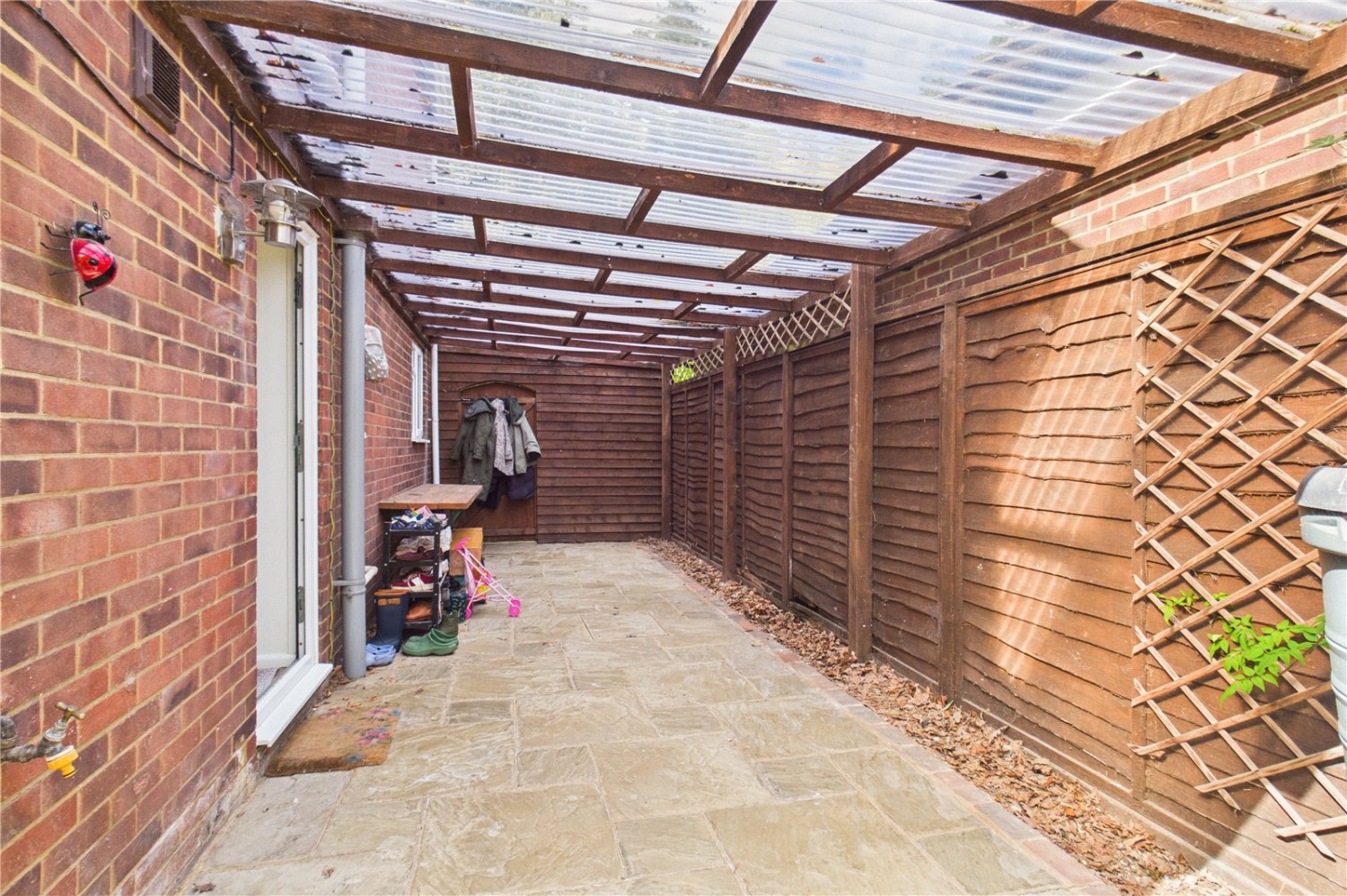 Burghfield Common, Reading, Berkshire