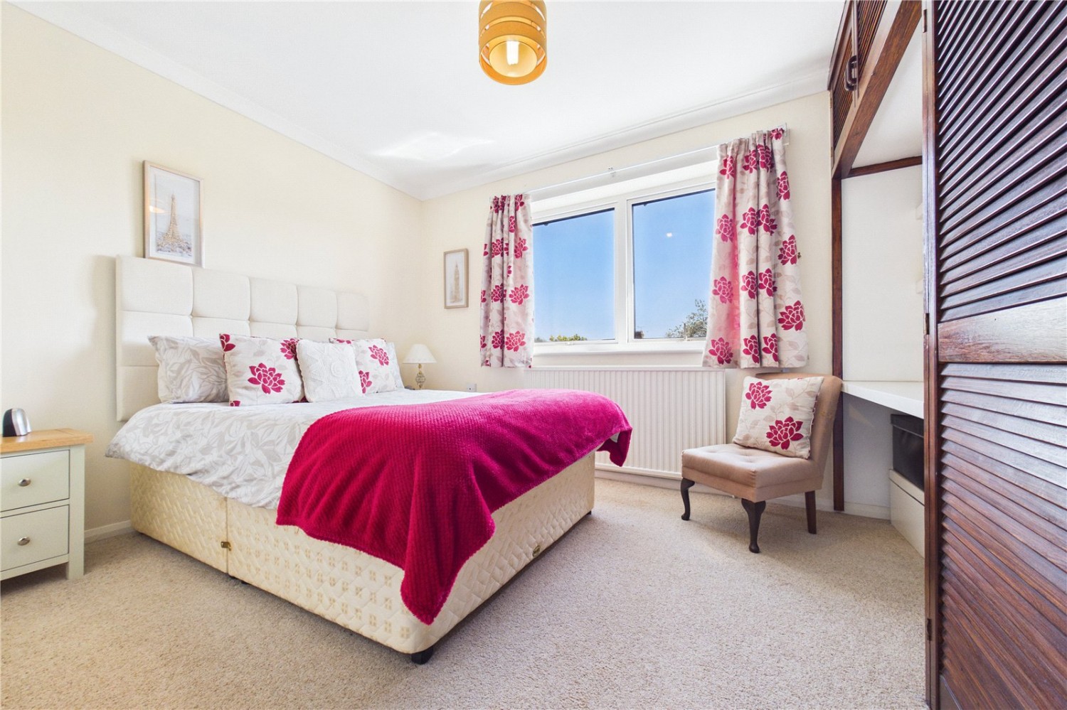 Burghfield Common, Reading, Berkshire