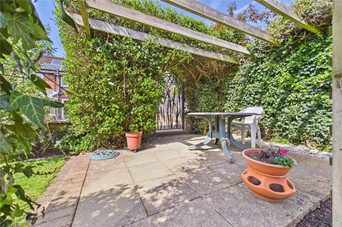 Burghfield Common, Reading, Berkshire