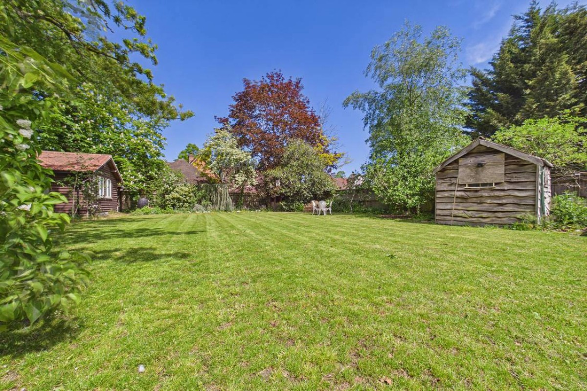 Burghfield, Reading, Berkshire