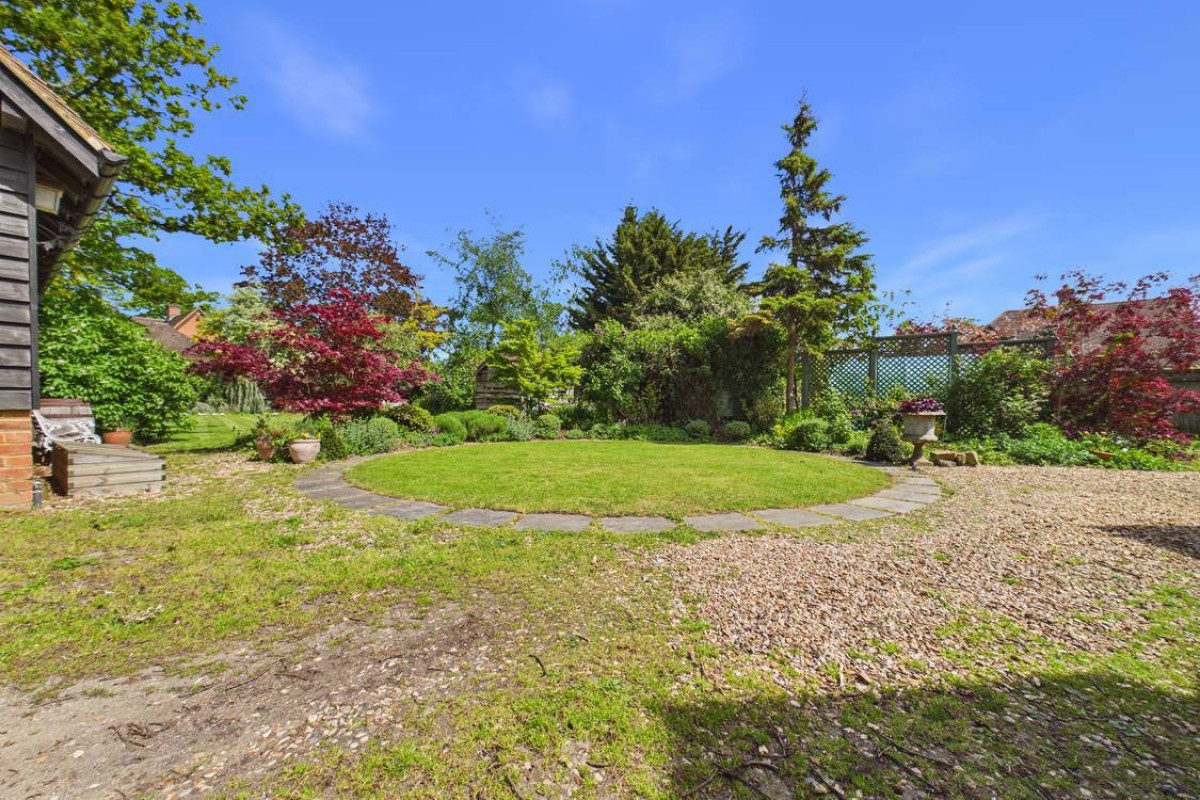 Burghfield, Reading, Berkshire