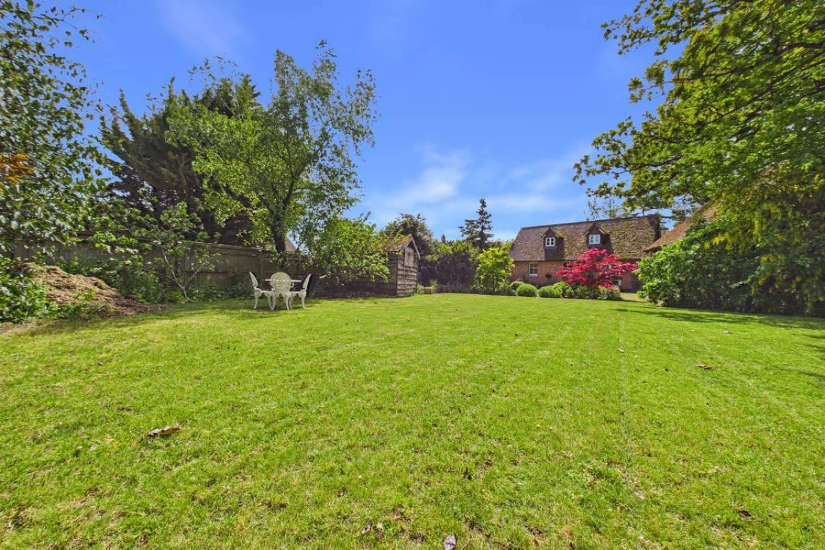 Burghfield, Reading, Berkshire