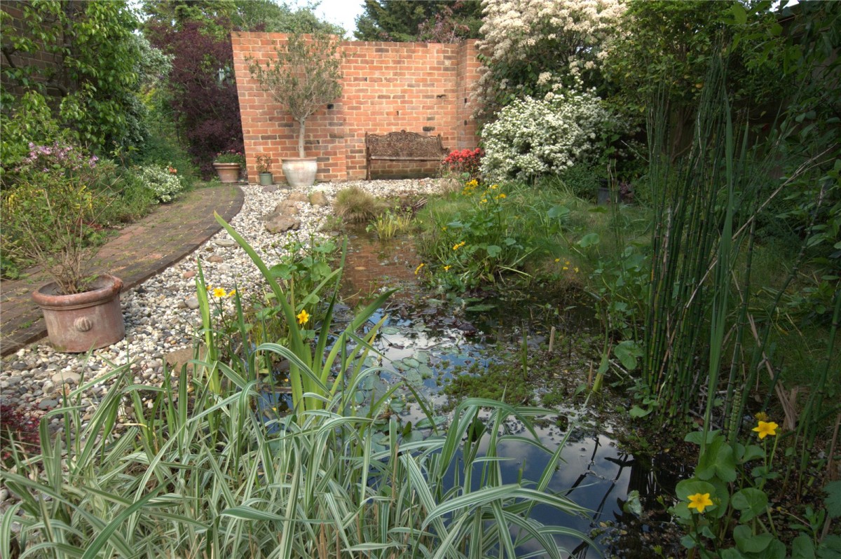 Burghfield, Reading, Berkshire