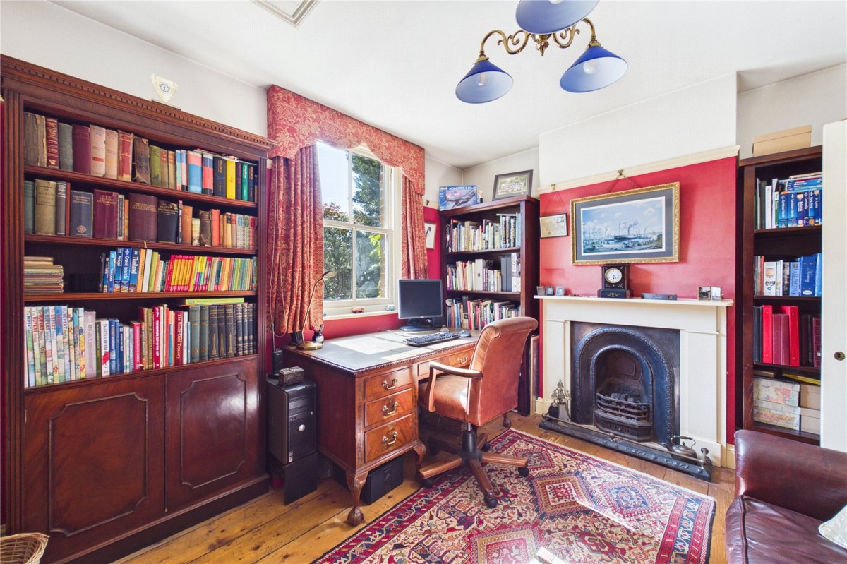 Burghfield, Reading, Berkshire