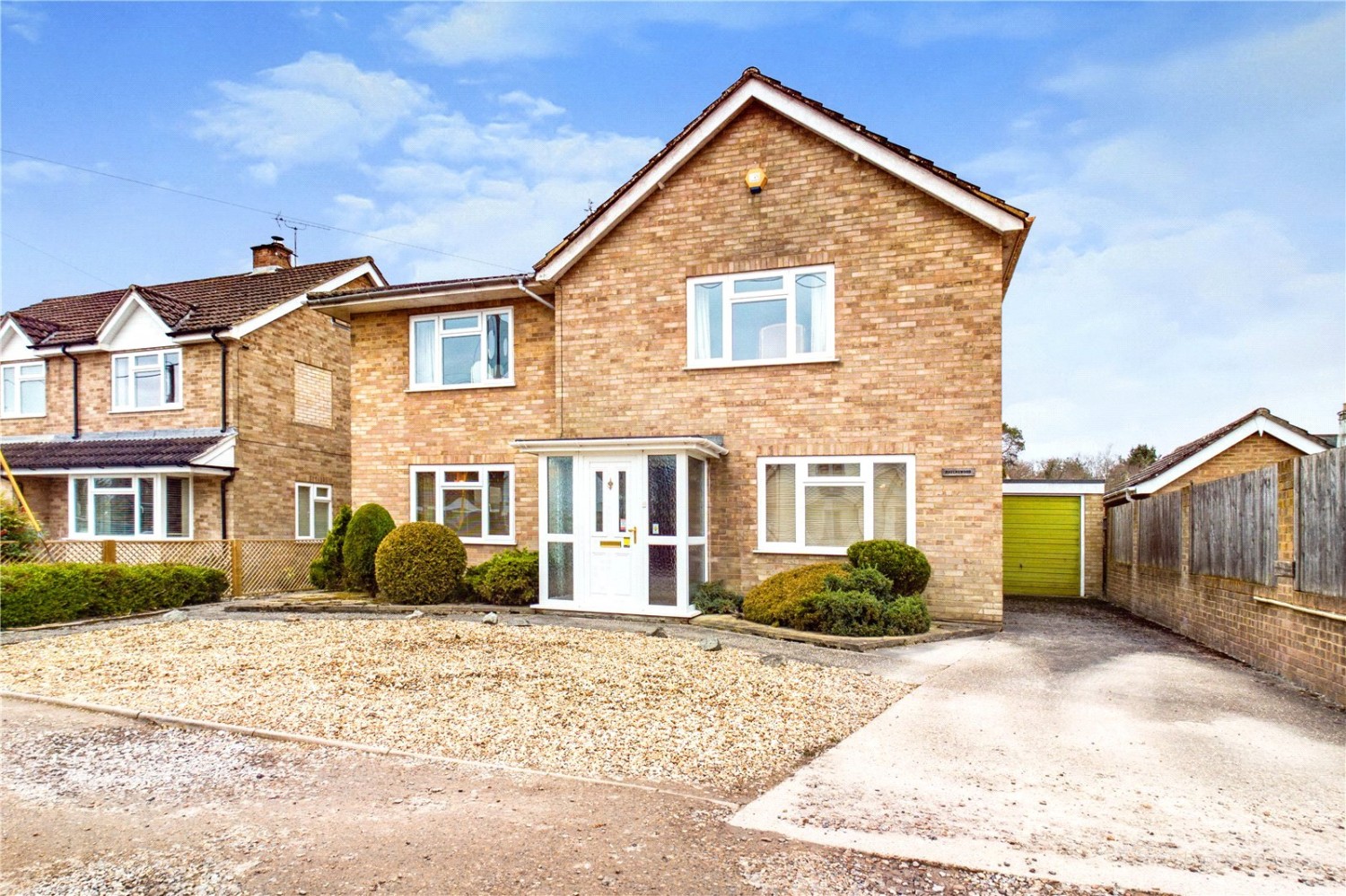 Burghfield Common, Reading, Berkshire