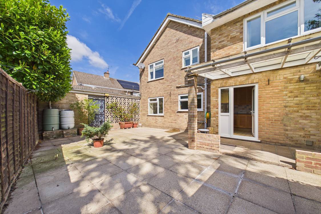 4 bedroom House for sale in Burghfield Common, Reading, Berkshire