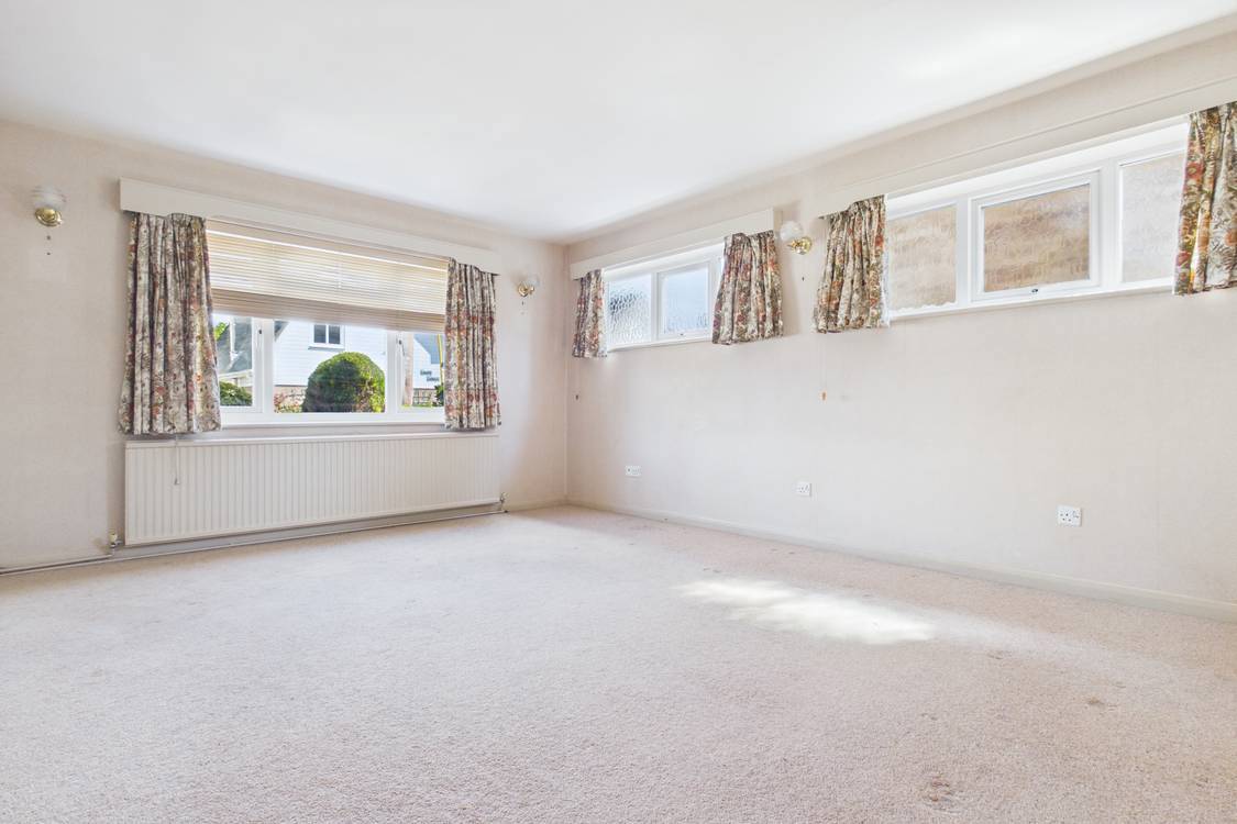 4 bedroom House for sale in Burghfield Common, Reading, Berkshire
