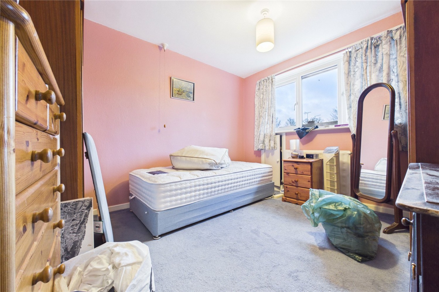 Burghfield Common, Reading, Berkshire