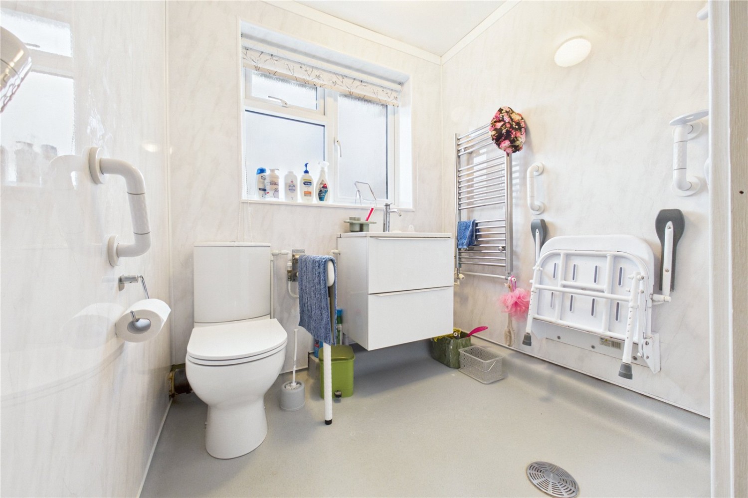 Burghfield Common, Reading, Berkshire