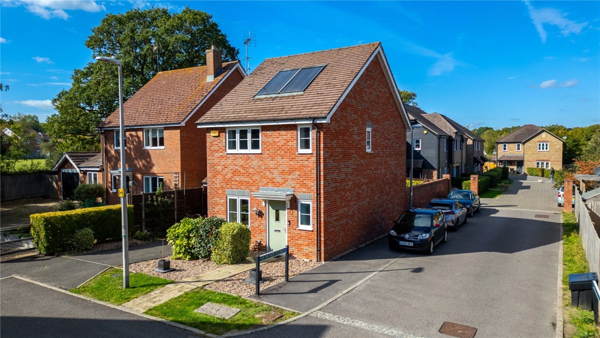 Burghfield, Reading, Berkshire