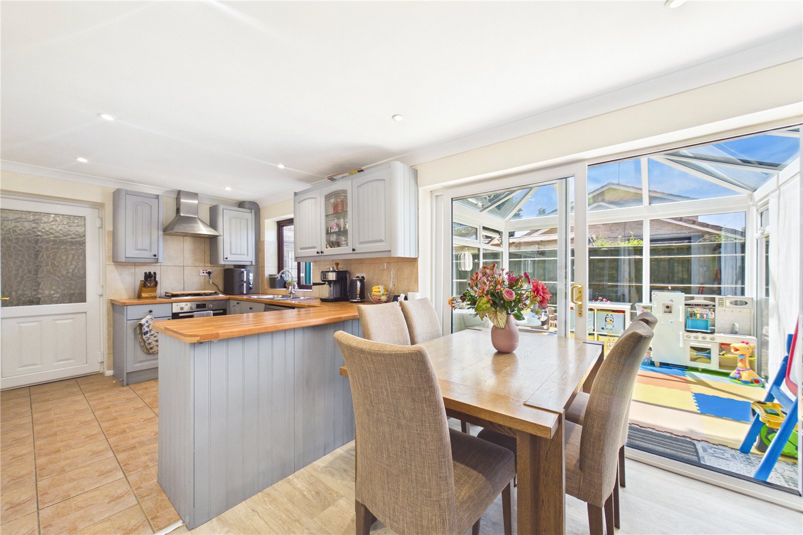3 bedroom House for sale in Mortimer, Reading, Berkshire