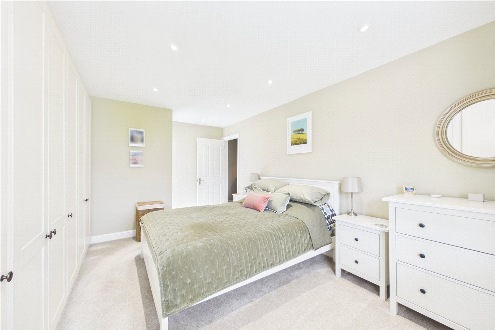 4 bedroom House for sale in Shinfield, Reading, Berkshire