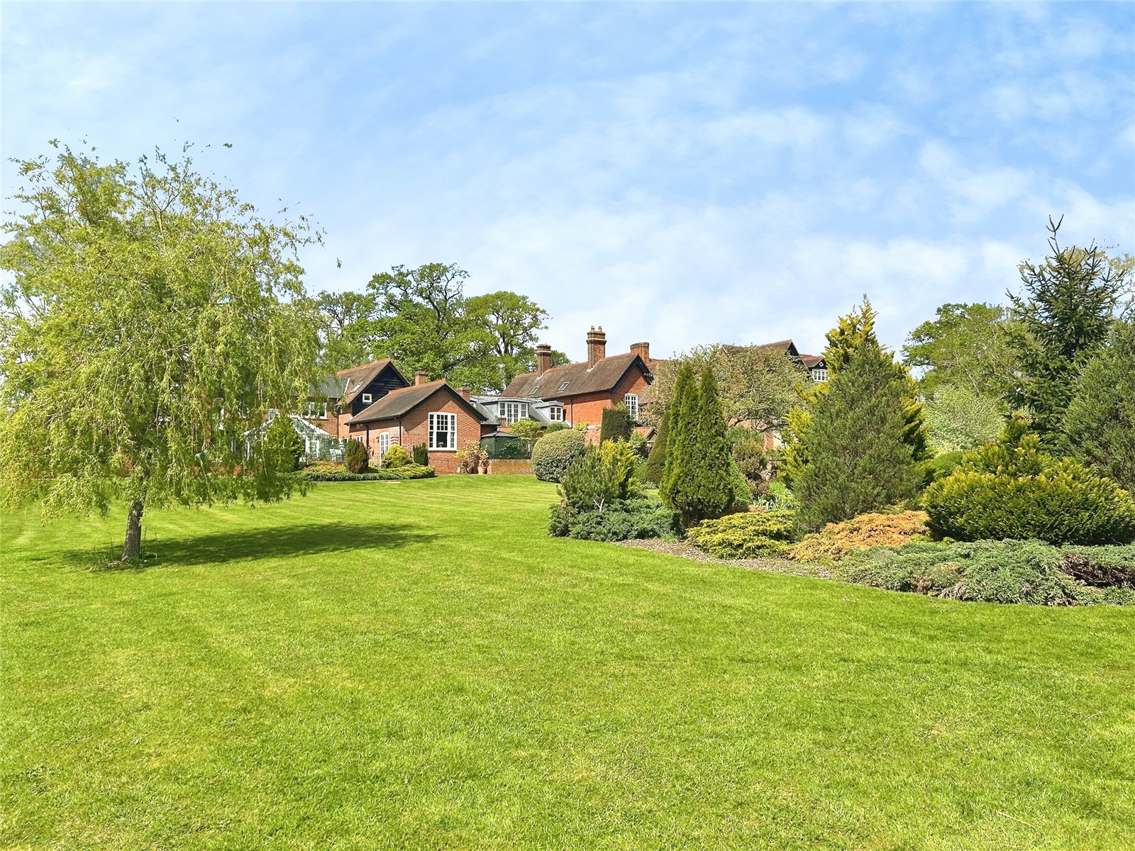 3 bedroom House for sale in The Street, Mortimer, Reading