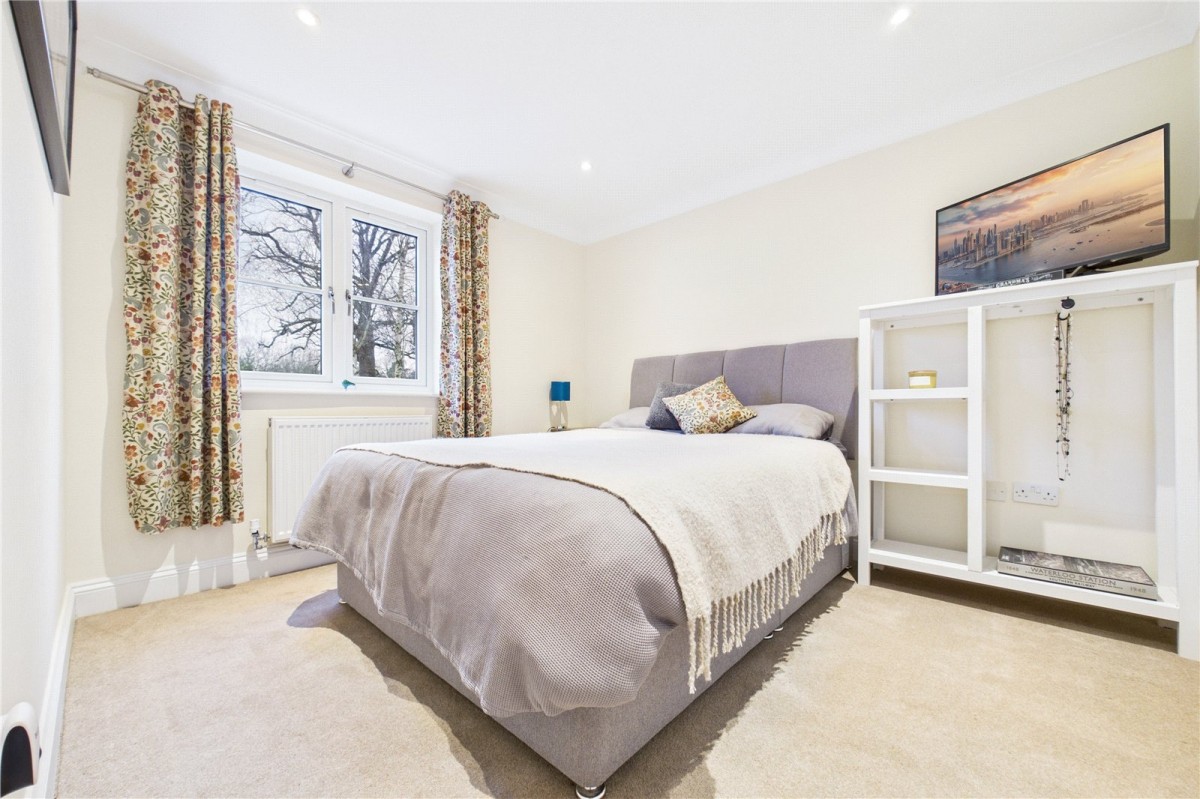 The Street, Mortimer, Reading