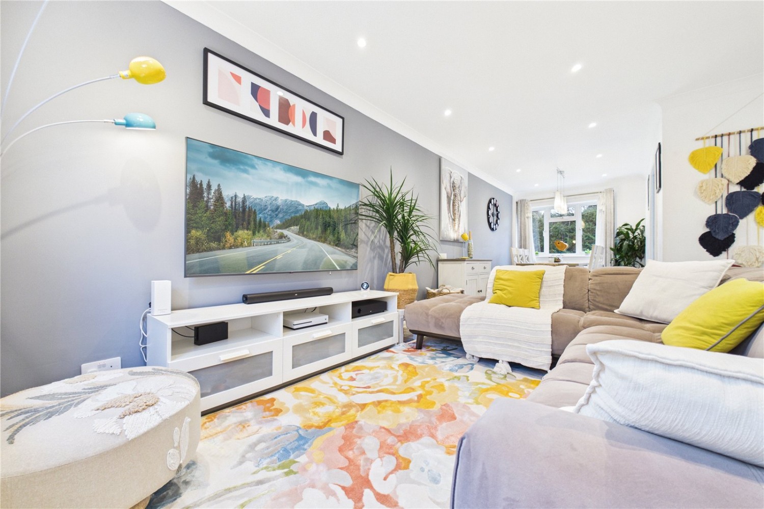 Burghfield Common, Reading, Berkshire