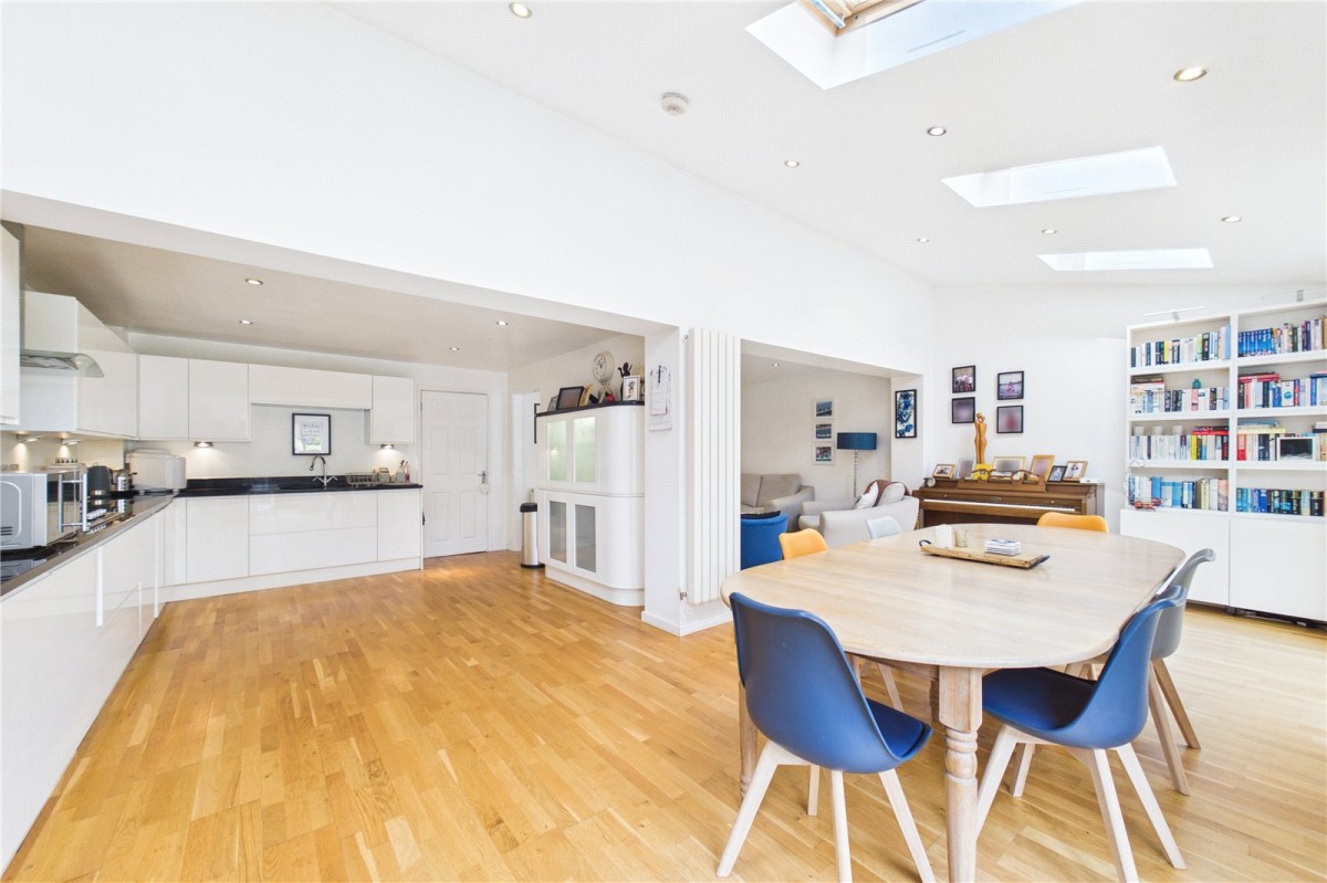 Burghfield Common, Reading, Berkshire