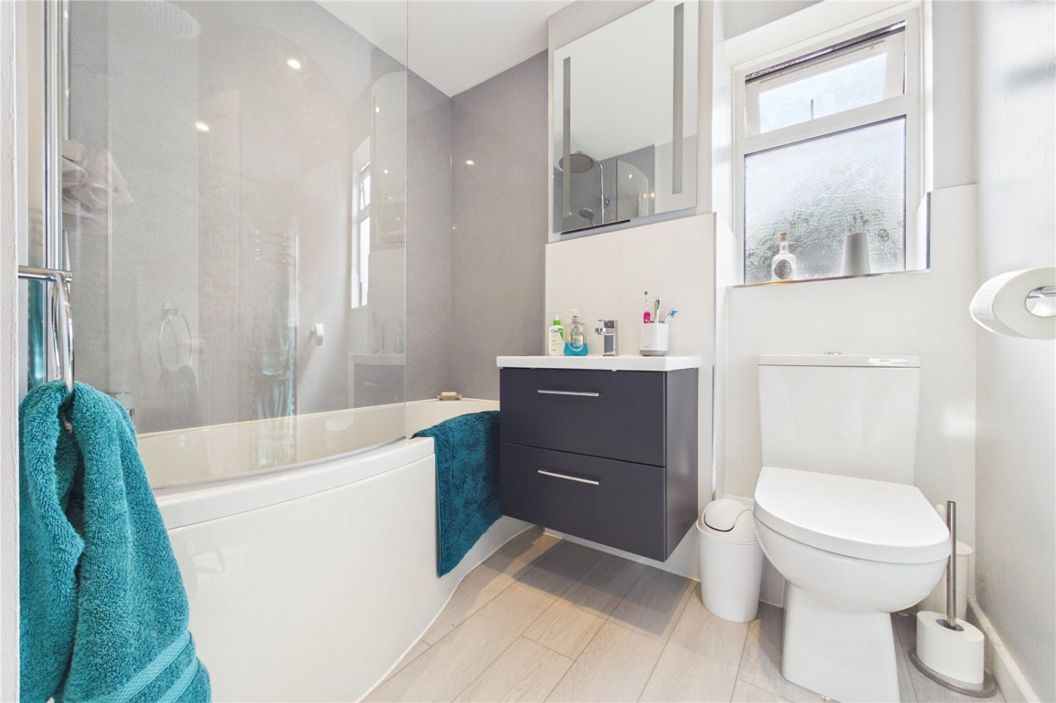 Burghfield Common, Reading, Berkshire