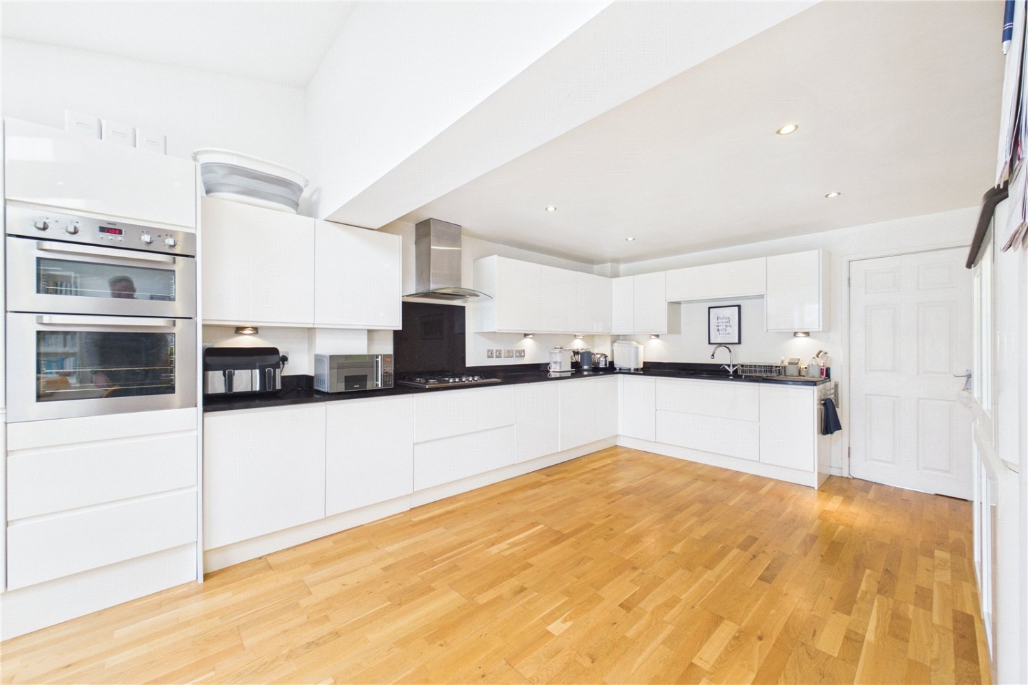 Burghfield Common, Reading, Berkshire