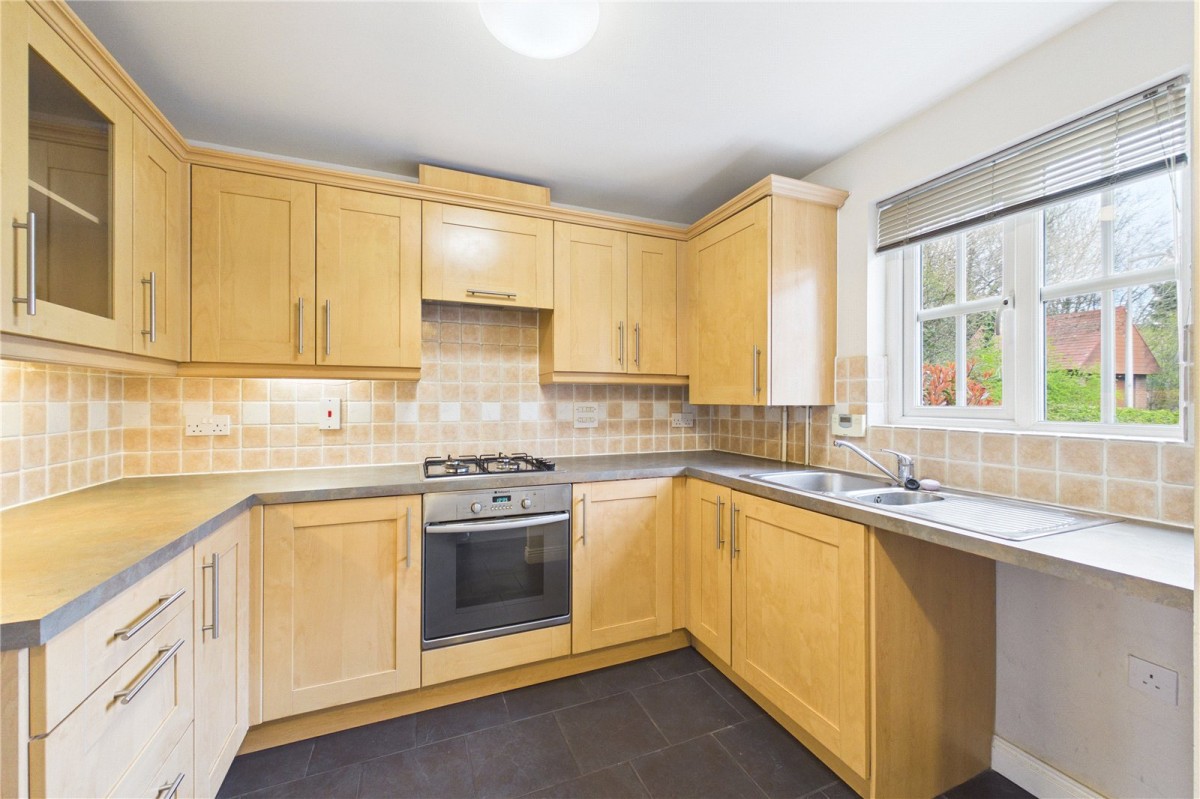 Burghfield Common, Reading