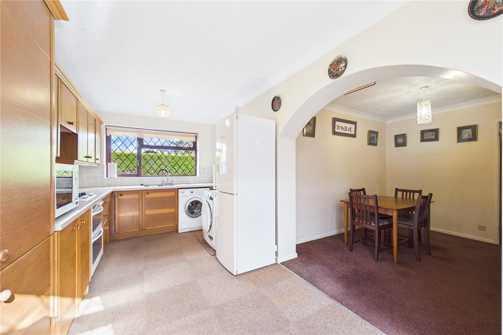 3 bedroom Bungalow for sale in Burghfield Common, Reading, Berkshire