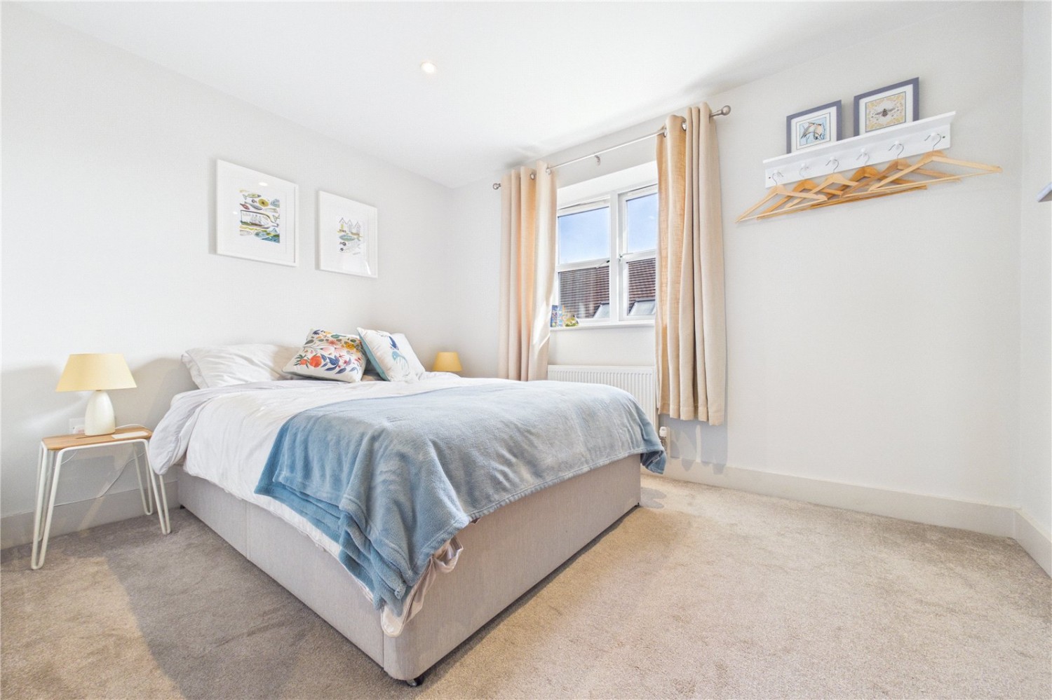 Burghfield Common, Reading, Berkshire