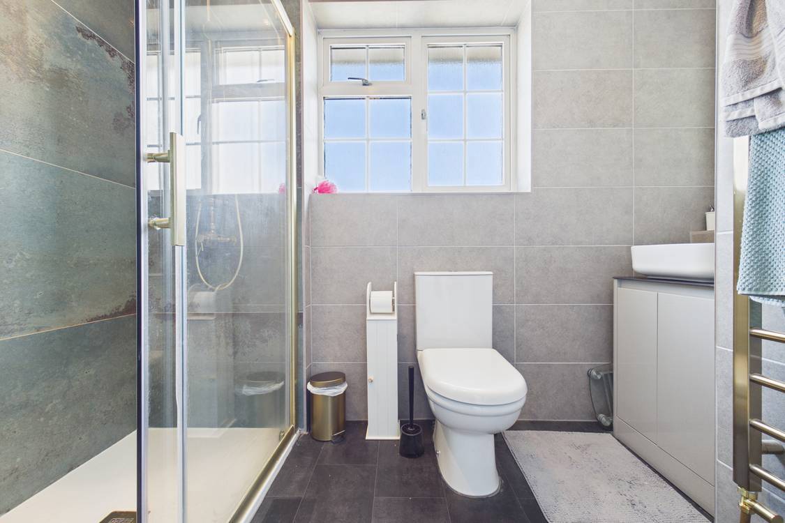 4 bedroom House for sale in Burghfield Common, Reading, Berkshire