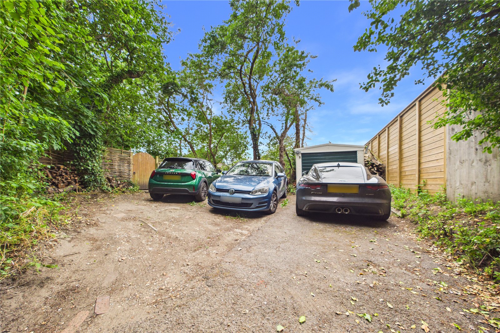 4 bedroom House for sale in Spencers Wood, Reading, Berkshire