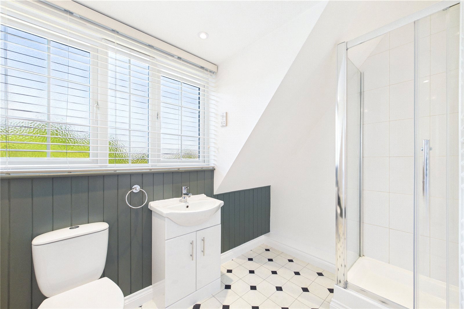 3 bedroom House for sale in Goring Lane, Mortimer, Reading