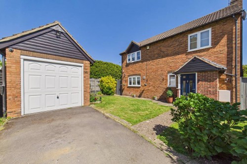 Burghfield Common, Reading, Berkshire