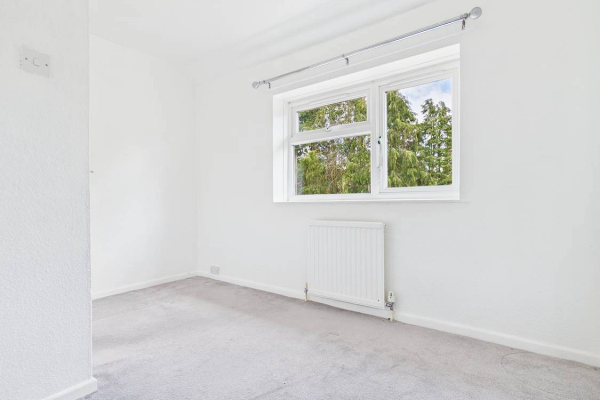 Burghfield Common, Reading, Berkshire