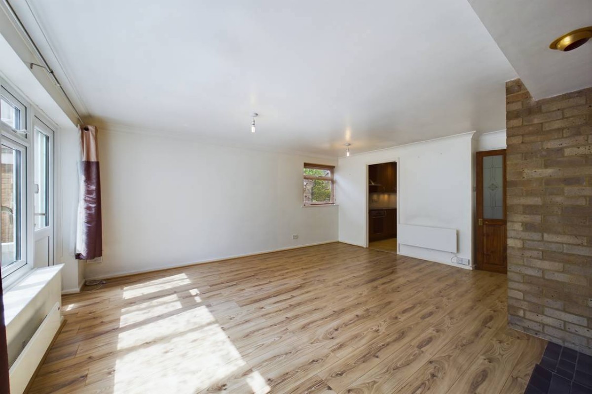 Burghfield Common, Reading, Berkshire