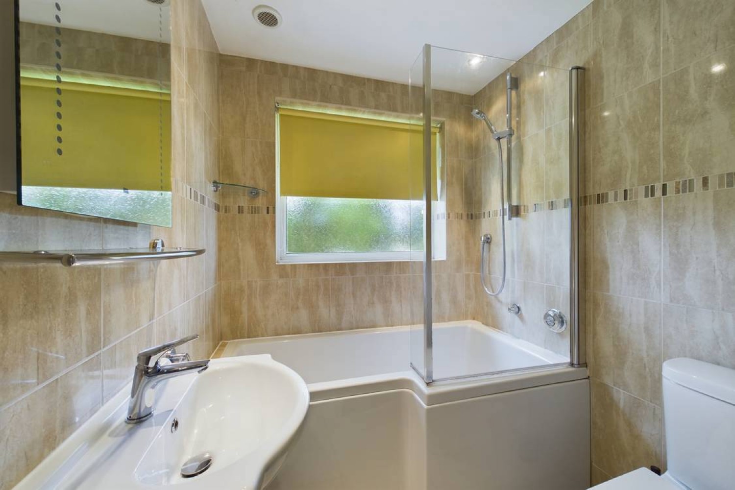Burghfield Common, Reading, Berkshire