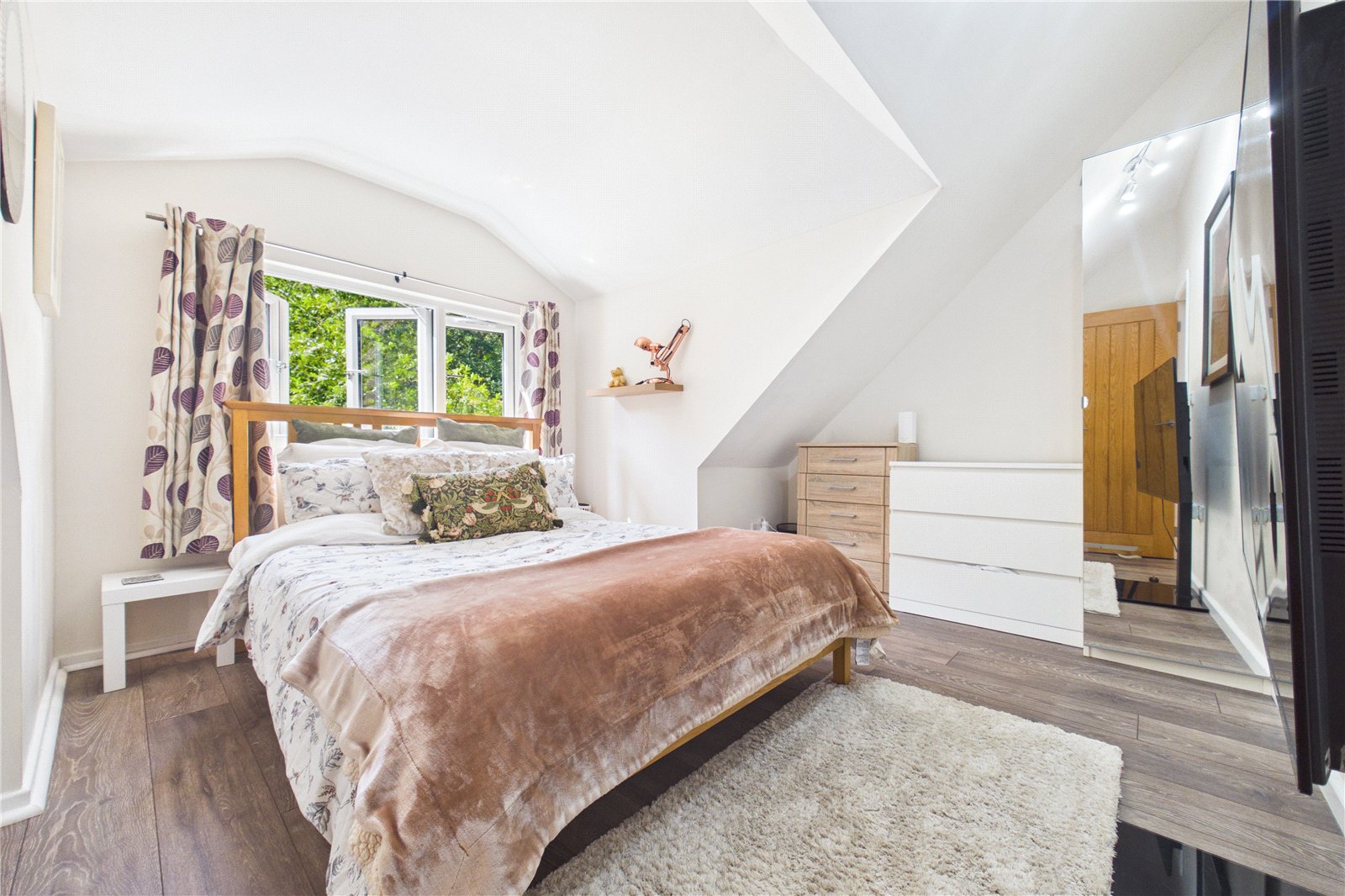 5 bedroom House for sale in Burghfield Common, Reading