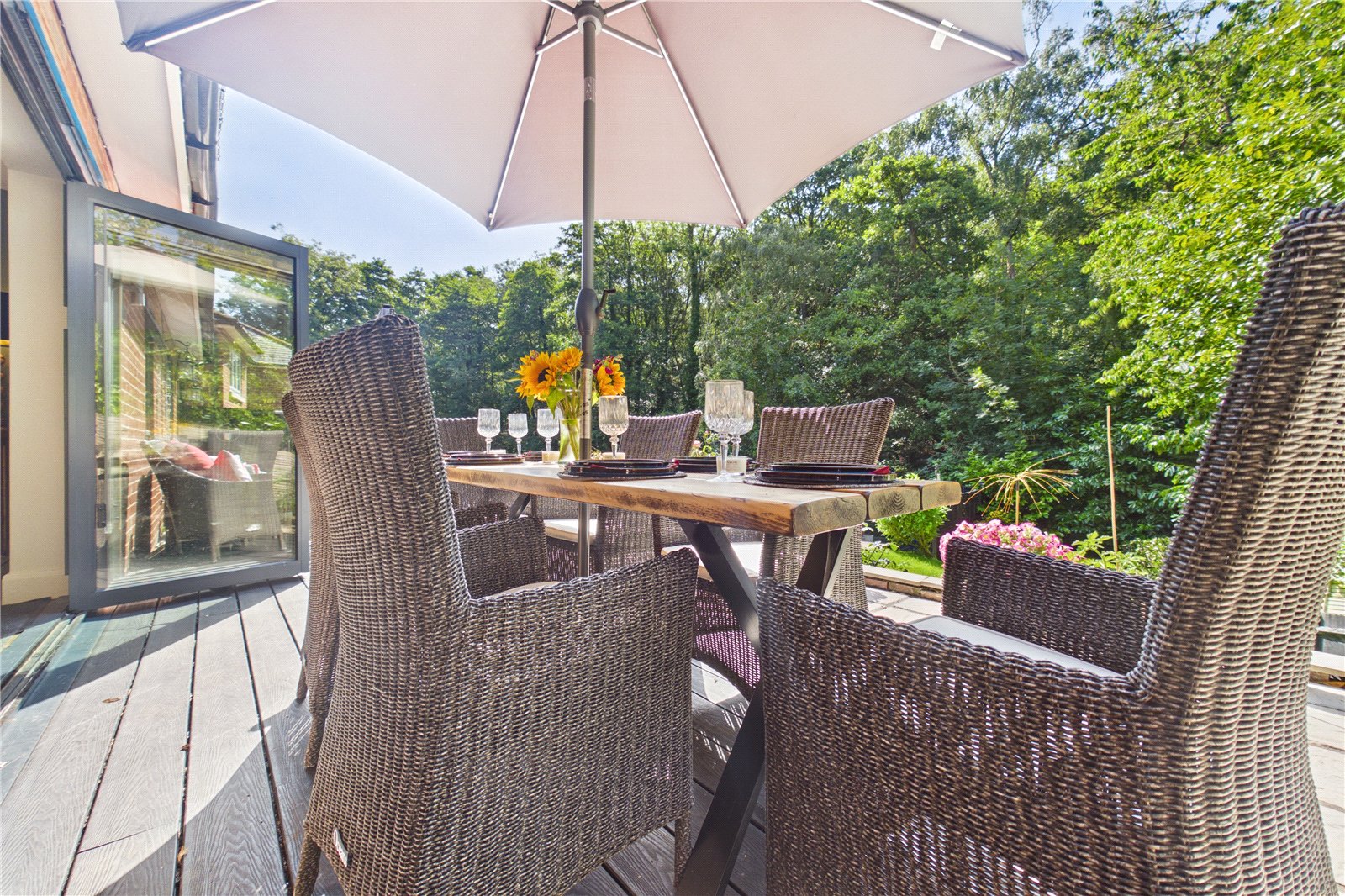 5 bedroom House for sale in Burghfield Common, Reading