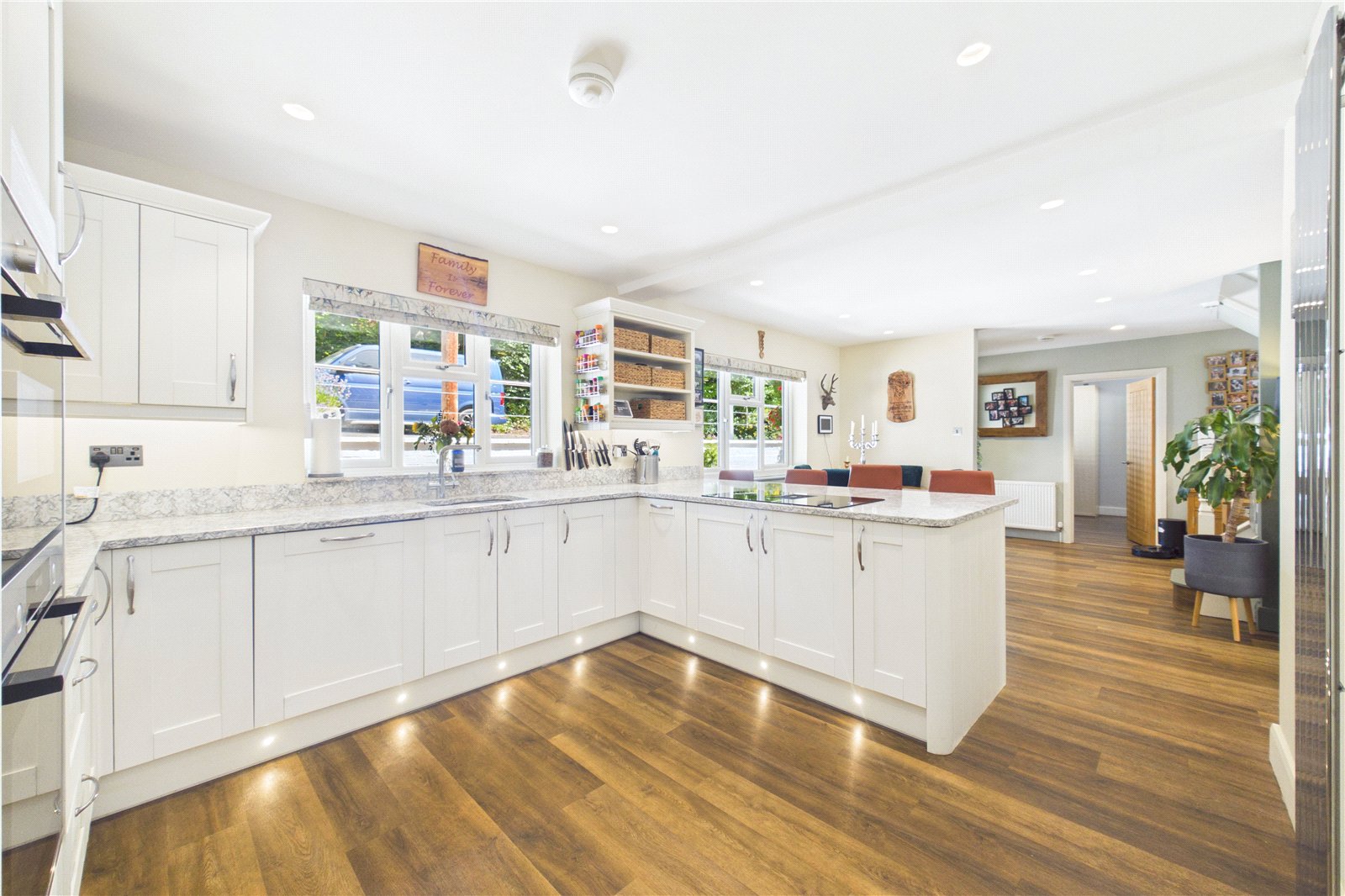 5 bedroom House for sale in Burghfield Common, Reading