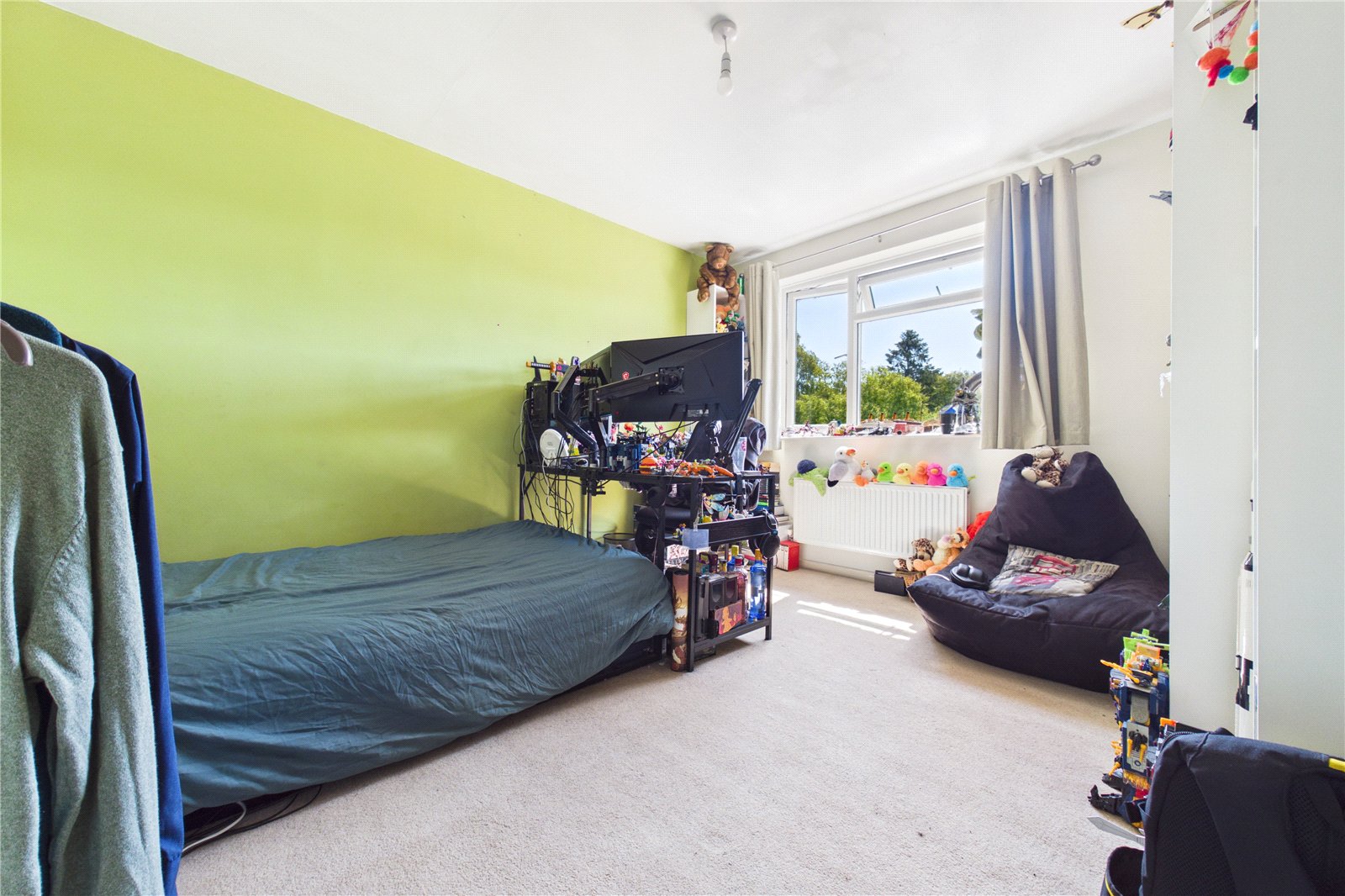 4 bedroom House for sale in Burghfield Common, Reading, Berkshire