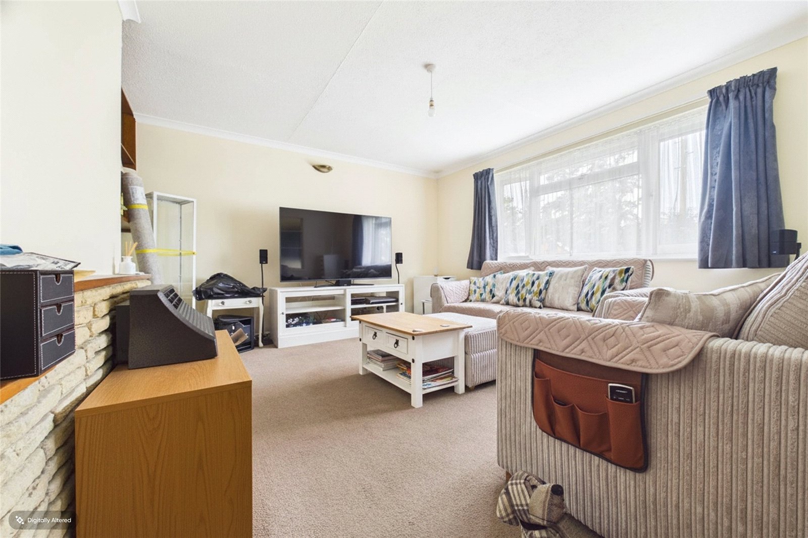 3 bedroom Bungalow for sale in Burghfield Common, Reading, Berkshire