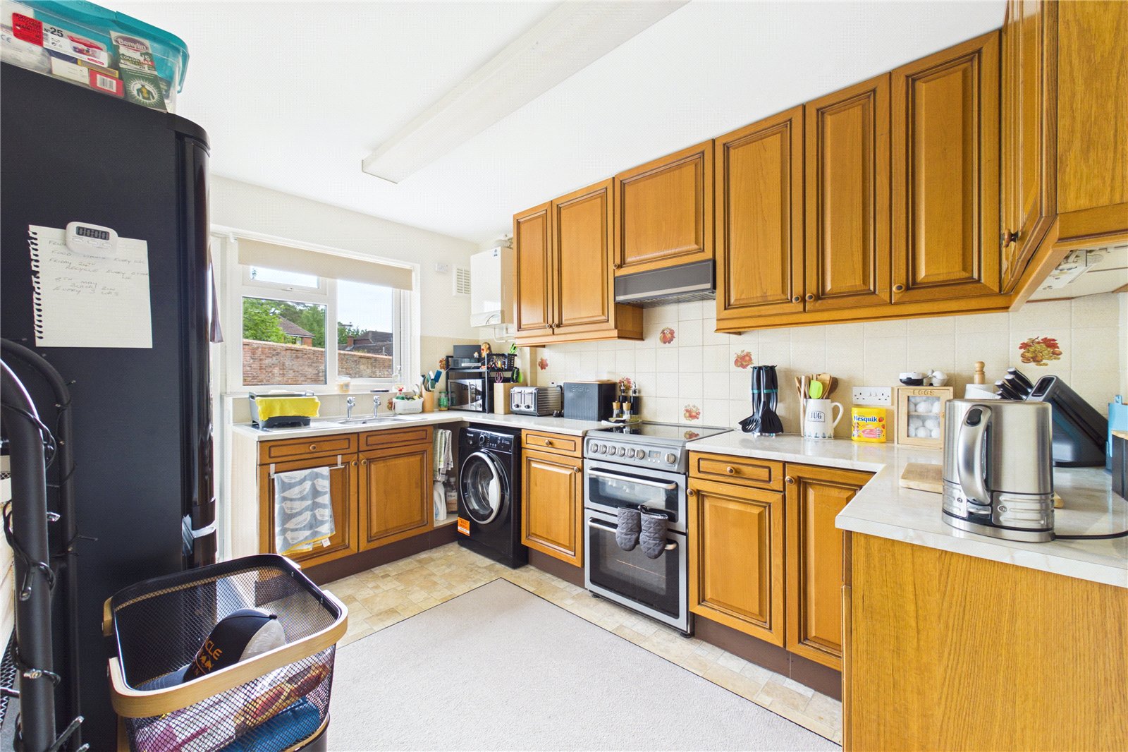 3 bedroom Bungalow for sale in Burghfield Common, Reading, Berkshire