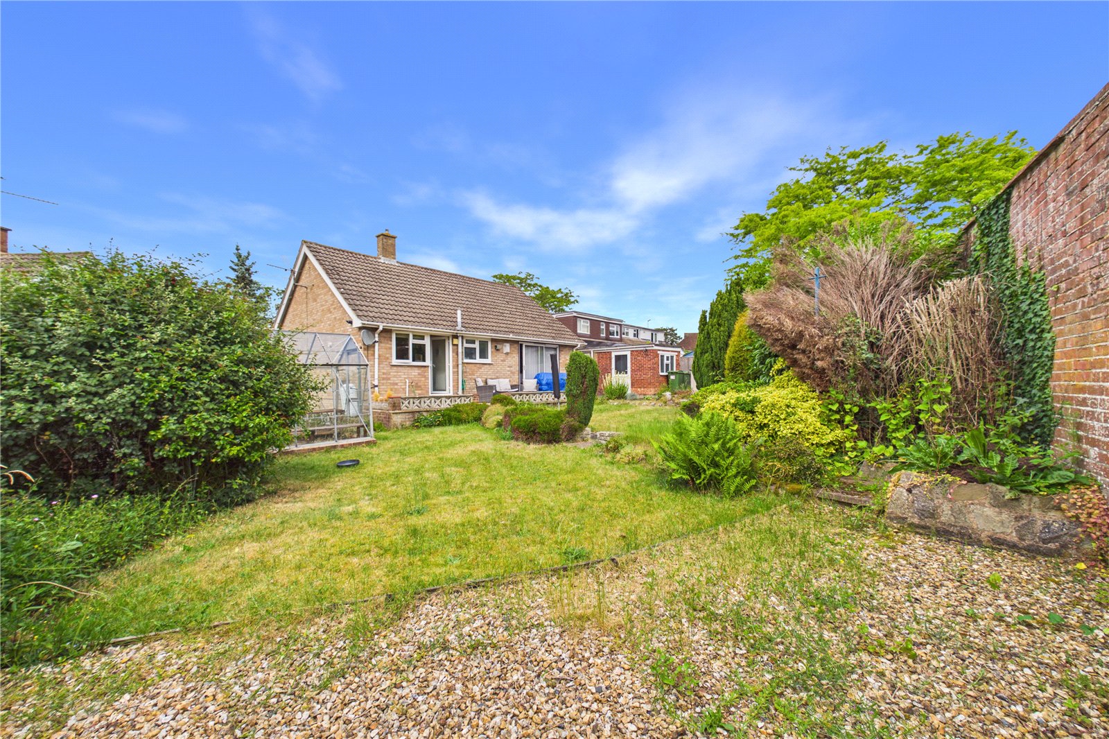3 bedroom Bungalow for sale in Burghfield Common, Reading, Berkshire