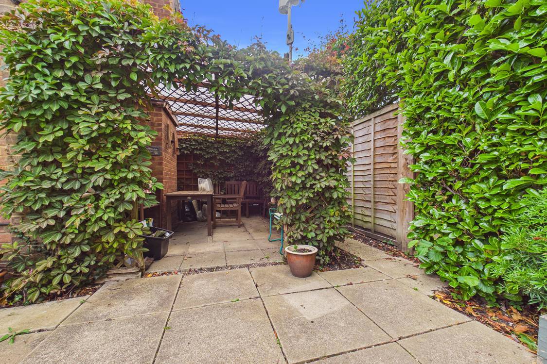 4 bedroom House for sale in Burghfield Common, Reading, Berkshire
